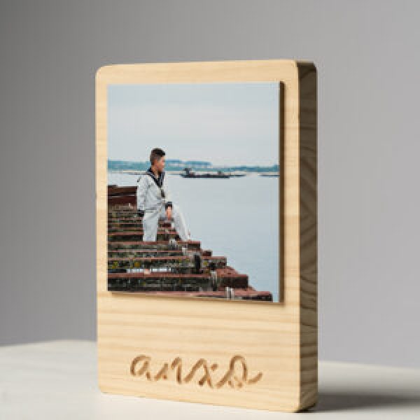 Taco Polaroid madera con nombre personalizado gravado UVI